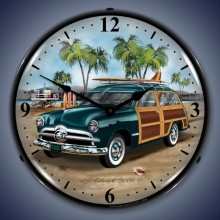 Vintage-Retro  Woodys Surfer Wagon Lighted Wall Clock
